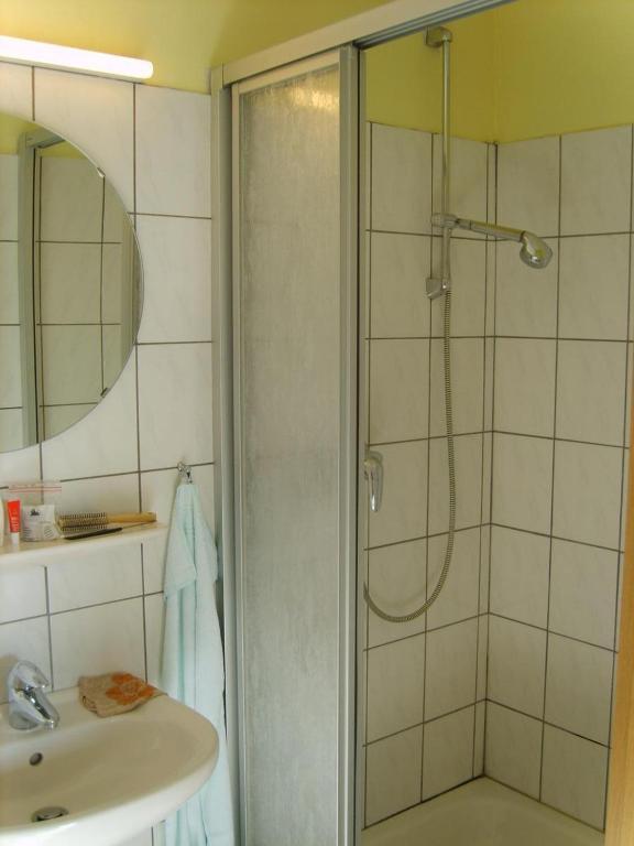 Hotel-Garni "Hof Von Hannover" Віттмунд Номер фото